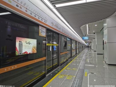 武汉首条无人驾驶地铁5号线开通 实现世界上最高级别自动驾驶、自动运行